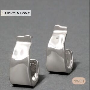 ALEXIS BITTAR • Molten Silver Ribbon Puffy Hoop Post Earrings